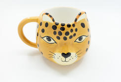 Koffietas met luipaardkop